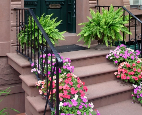 Stoop Installations in Everett